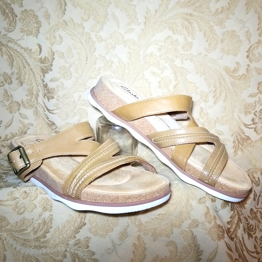 Clarks,women's,open strap sandals.